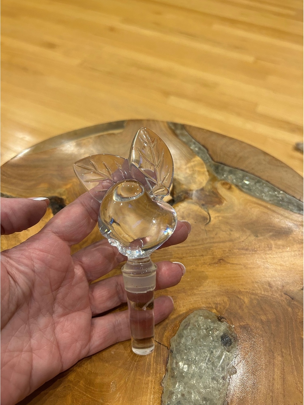 Clear Crystal Glass Figural Apple Bottle Stopper 5 1/2" Tall